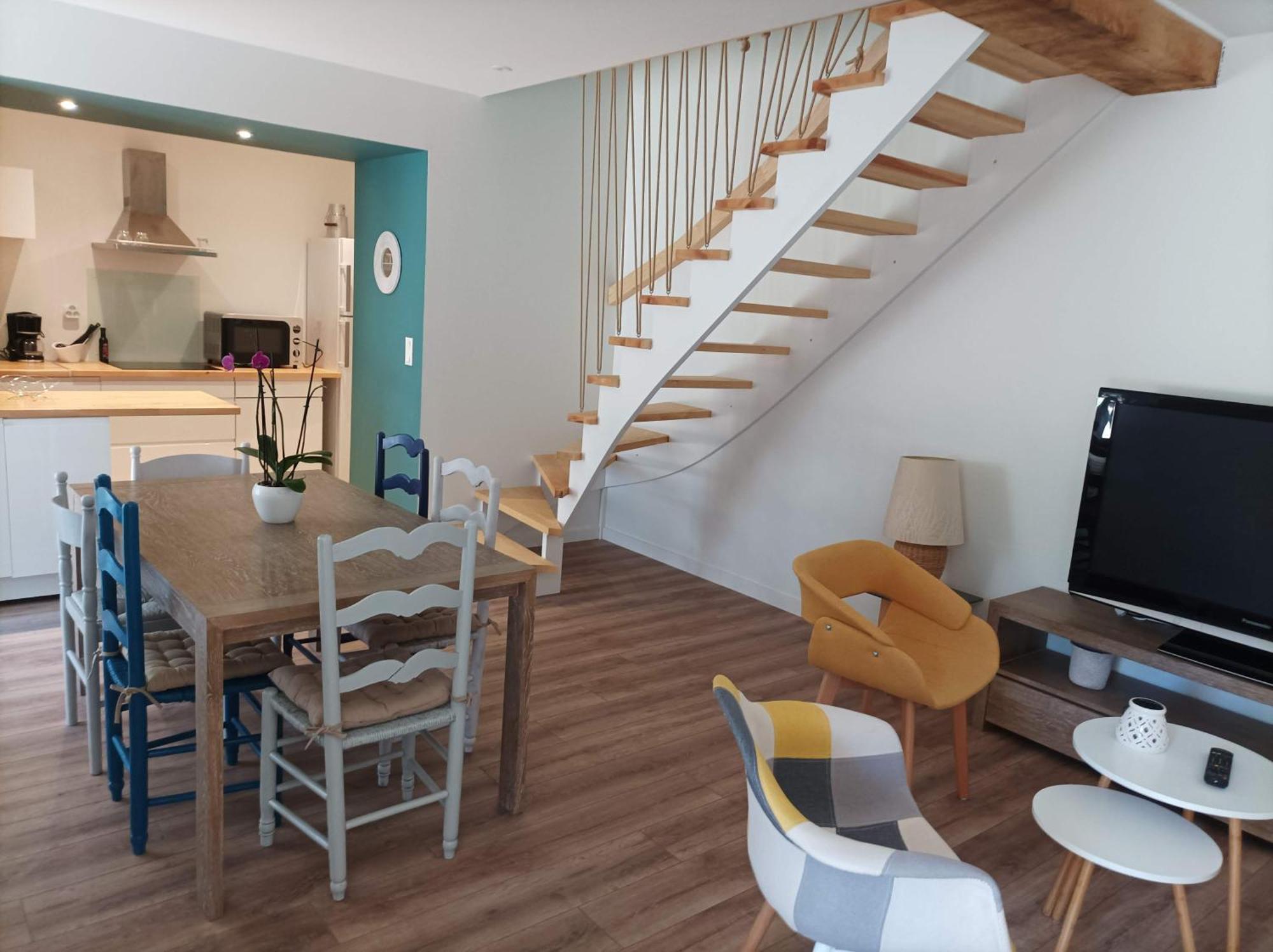 Gite De Charme - 3 Chambres, 5 Lits - De 4 A 7 Personnes Avanton Buitenkant foto