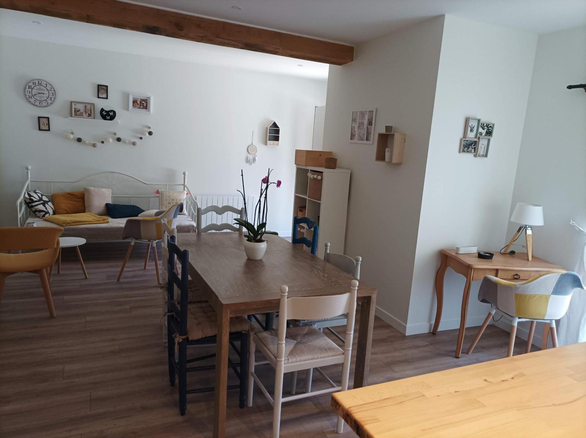 Gite De Charme - 3 Chambres, 5 Lits - De 4 A 7 Personnes Avanton Buitenkant foto